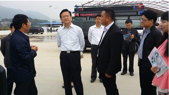陜西省政協(xié)副主席、民革省委主委李曉東到躍迪集團(tuán)陜西躍迪新能源汽車(chē)有限公司項(xiàng)目建設(shè)基地調(diào)研